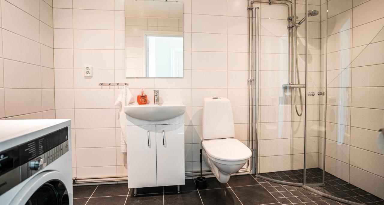 Saxnaes Ferieboende L Sara Farjestaden Bagian luar foto